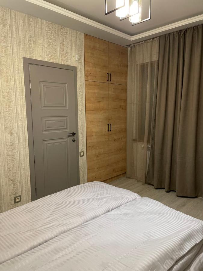 Bonvenon Capsule Hostel Jerevan Exteriör bild