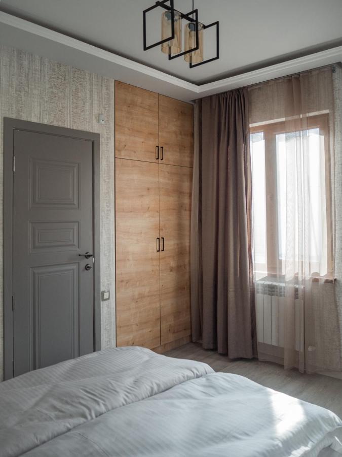 Bonvenon Capsule Hostel Jerevan Exteriör bild